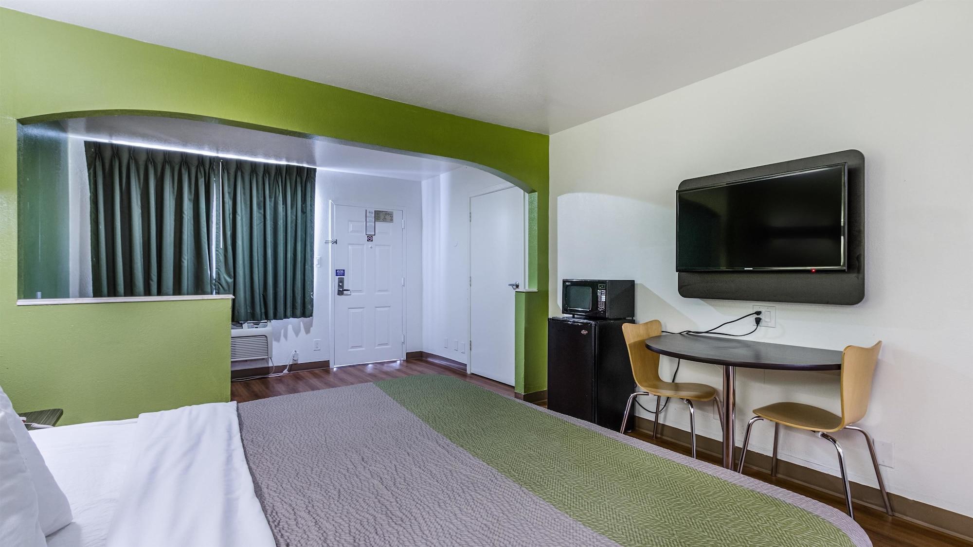 Motel 6-San Marcos, Tx - North ภายนอก รูปภาพ