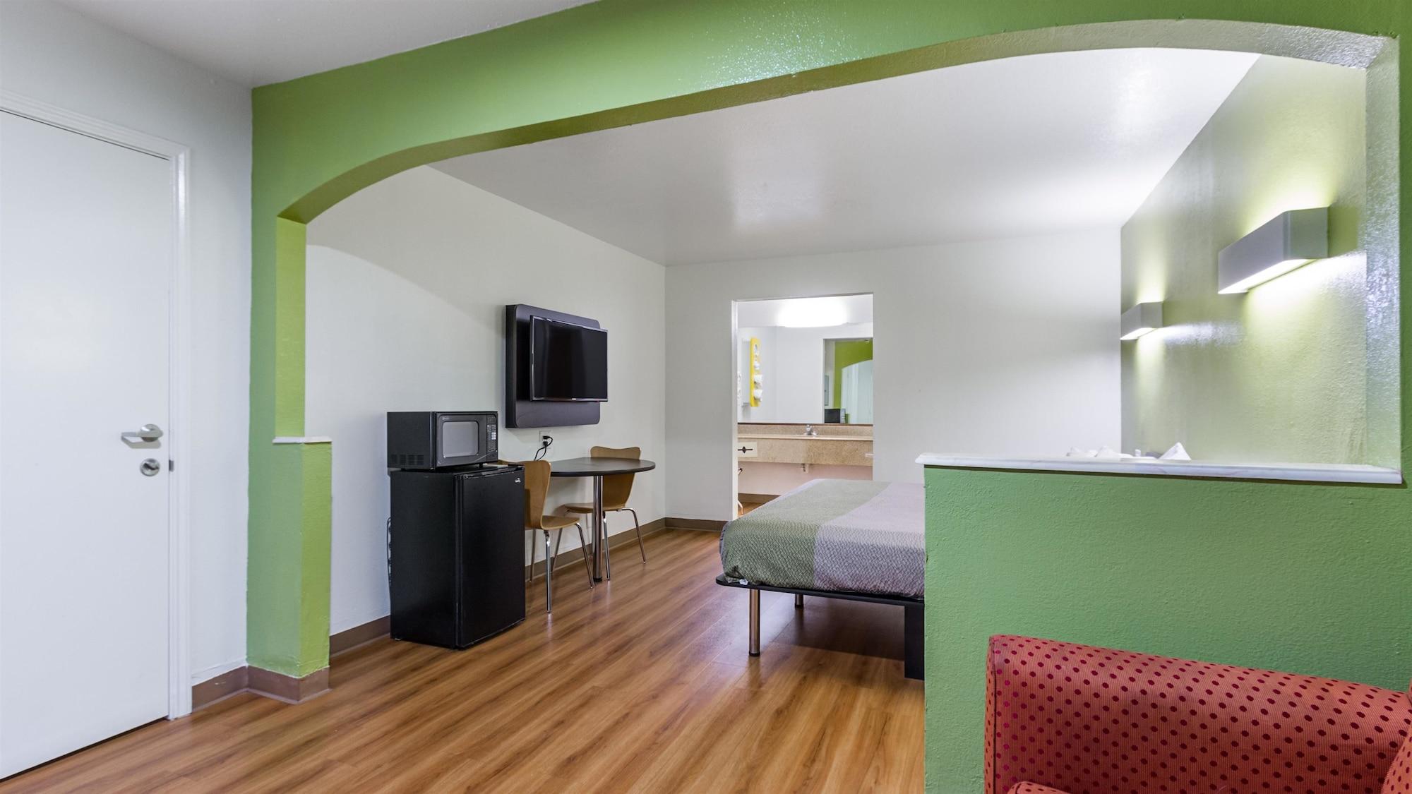 Motel 6-San Marcos, Tx - North ภายนอก รูปภาพ