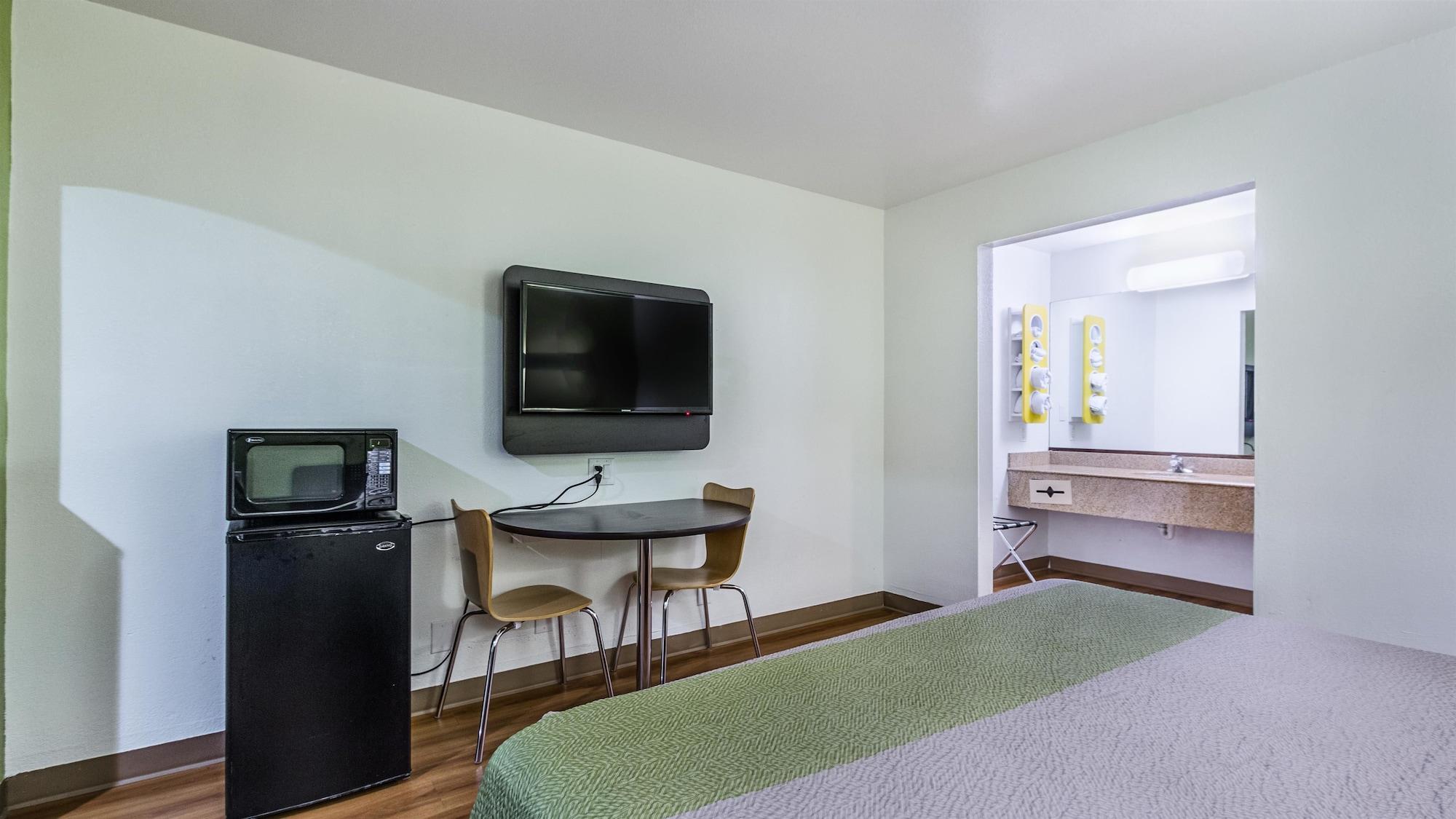 Motel 6-San Marcos, Tx - North ภายนอก รูปภาพ